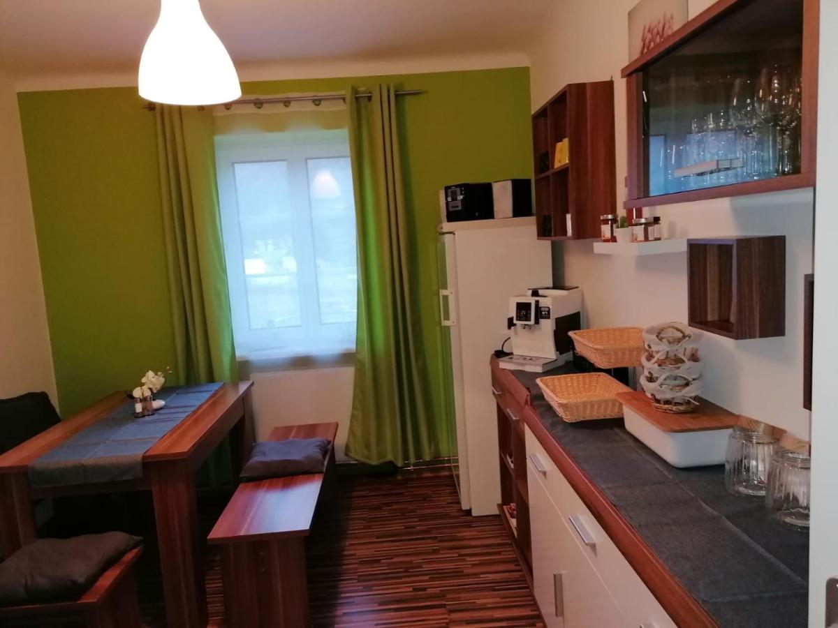 シュピッツ Gaestehaus Ruinenblick Bed & Breakfast エクステリア 写真